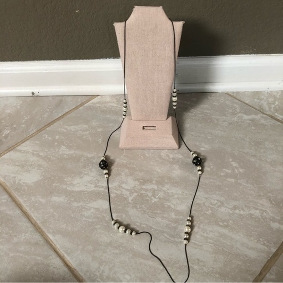 Laila Rowe Super Long Necklace - Picture 2 of 7